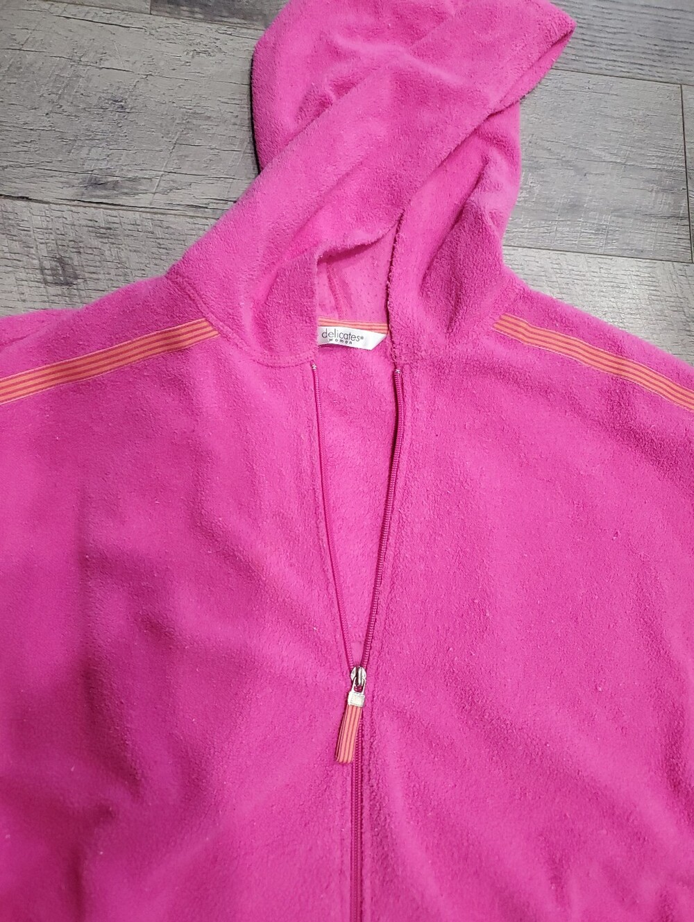 Pink Delicates Hooded Robe - Picture 3 of 5